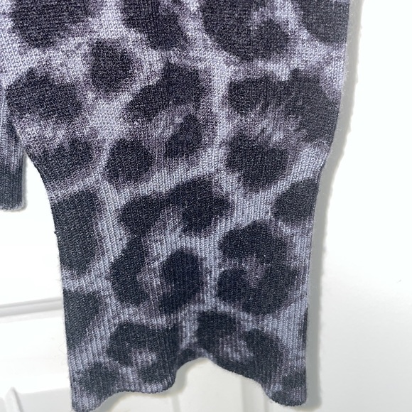 George Gray & Black Animal Print Button Front Cardigan - Picture 6 of 8
